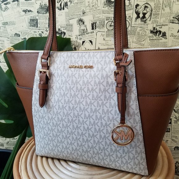 Vanilla Large charlotte Tote Michael Kors NWT - Picture 10 of 10